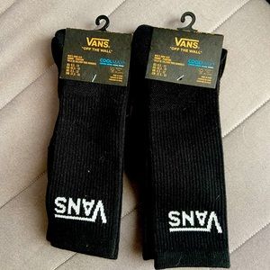 NWT Vans crew socks (2 pairs)